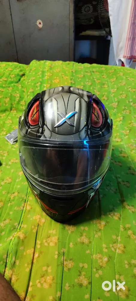 Axor helmets venomous
