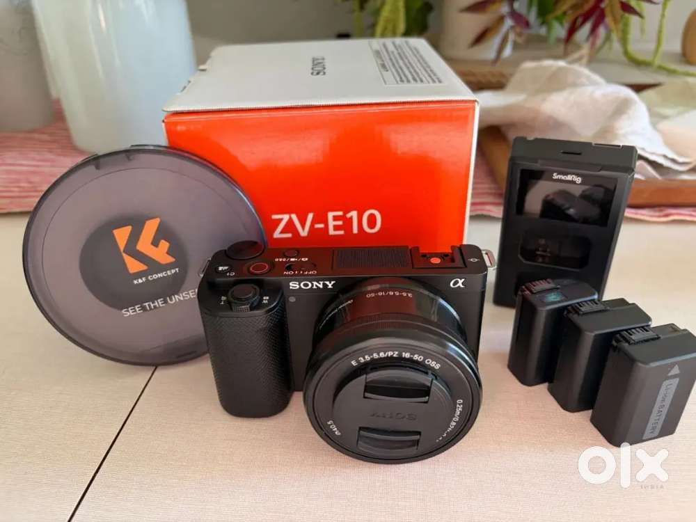 Sony ZV-E10 Mark I camera body W Sony E PZ 16–50mm f3.5–5.6 OSS Lens