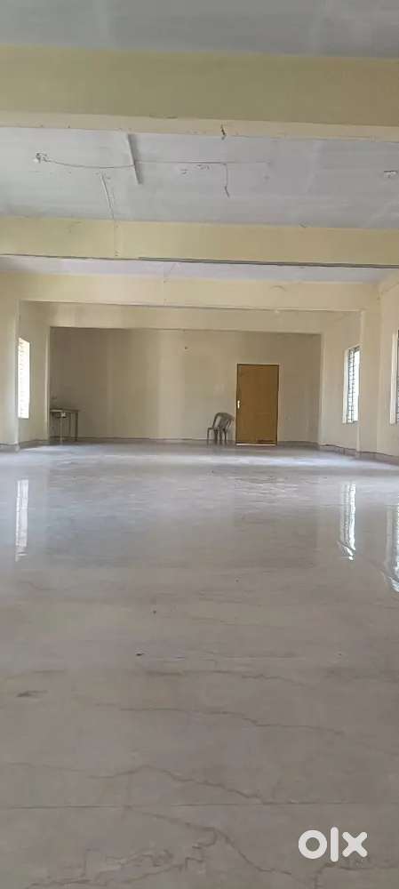 Thampanoor 7900 sqft commercial institute space for rent.