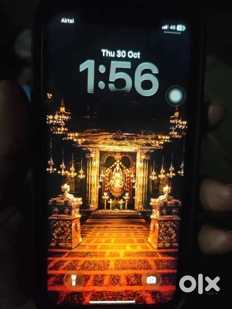 iPhone 11 with full battery