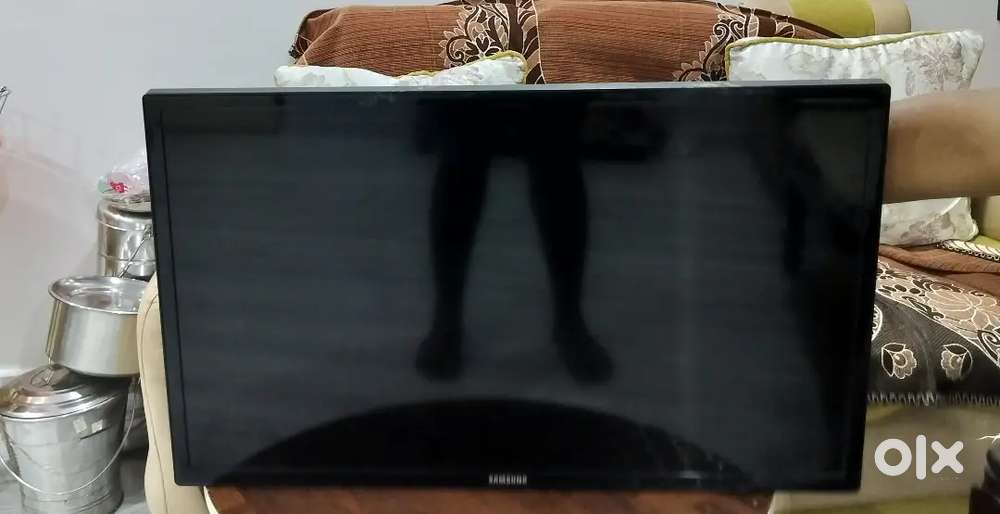 Samsung 5 Series Smart LED TV – Excellent Condition