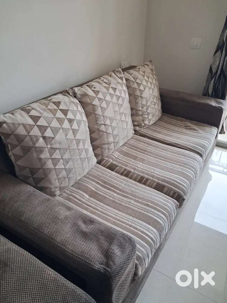 Sofa and central table