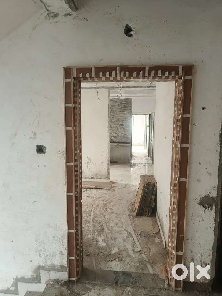 2 BHK ready to move flat in Ramanand