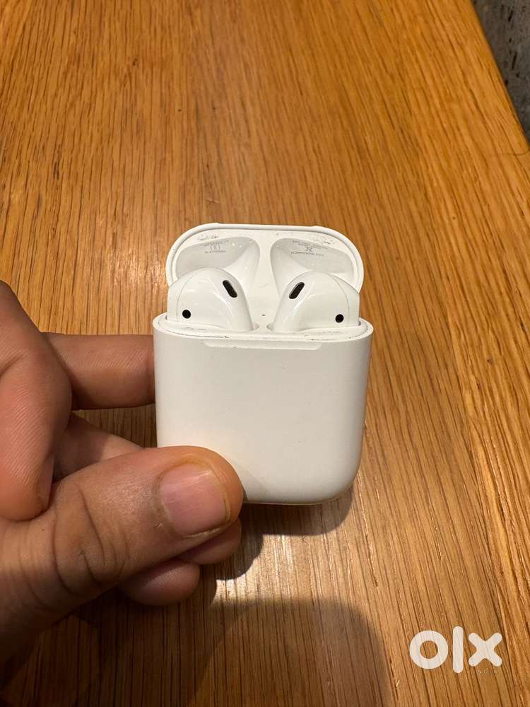 Apple AirPods