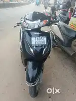 Honda Activa DLX 800kms