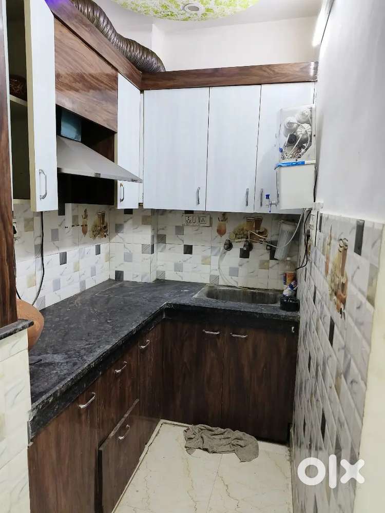 90% लोन के साथ  लिफ्ट वाला( फ्लैट फर्नीचर के साथ)