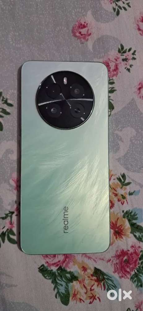 Realme p1 bilkul new hai