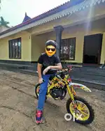 DIRT BIKE FOR KIDS 50cc 2 Stroke (New)