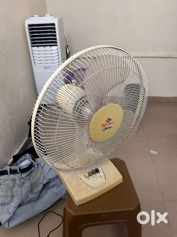 Table fan.