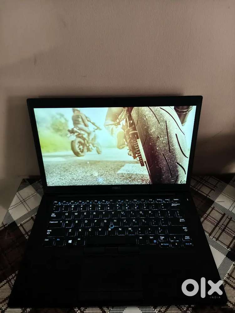 DELL I7 LAPTOP 7THGEN 16GBRAM 256GB SSD