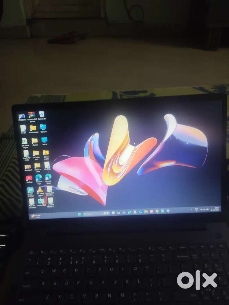 Lenovo V 15g2