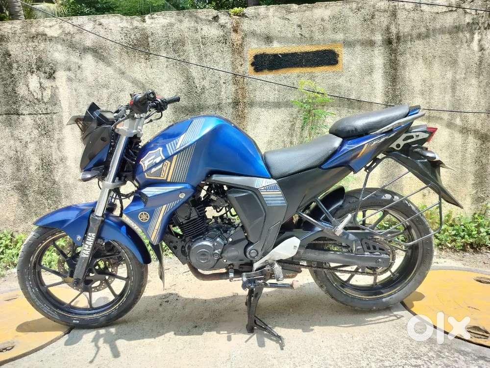 2018 model Yamaha FZS V2 153CC for sales rs36500 only price fixed
