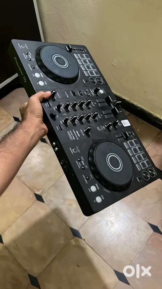 Emergency to sell price can get low also, condition all good no issues