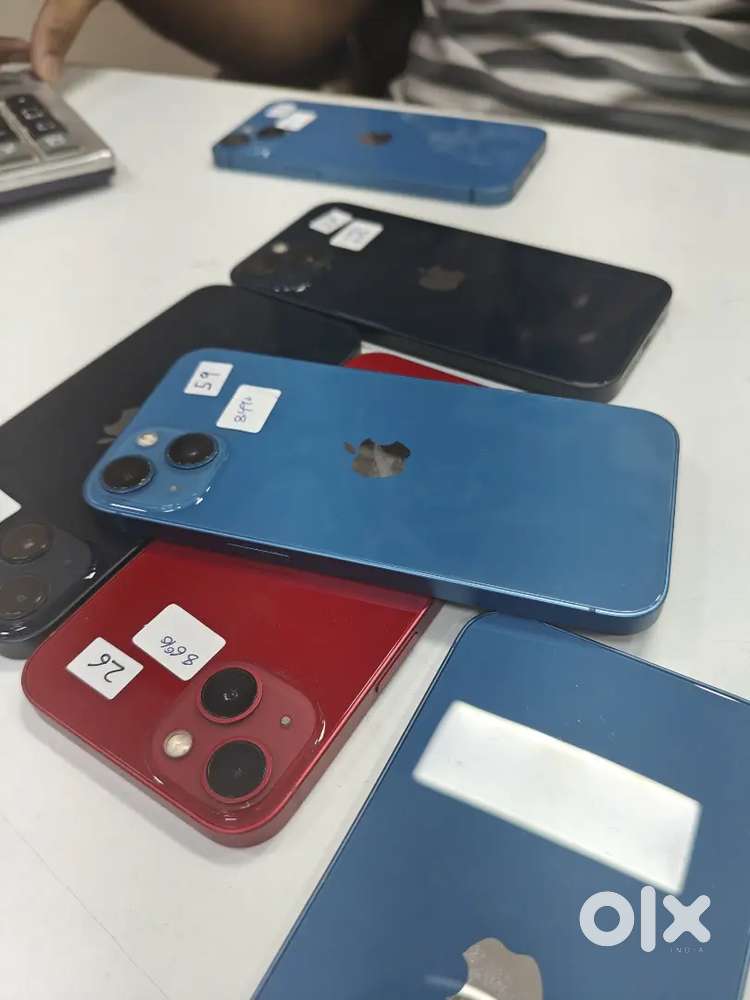 Apple iphone 13 128gb water sealed less used