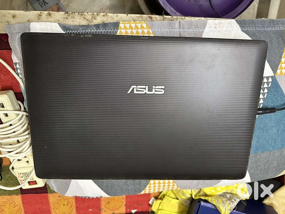Asus i5 2nd Gen Laptop in Great Condition with Office