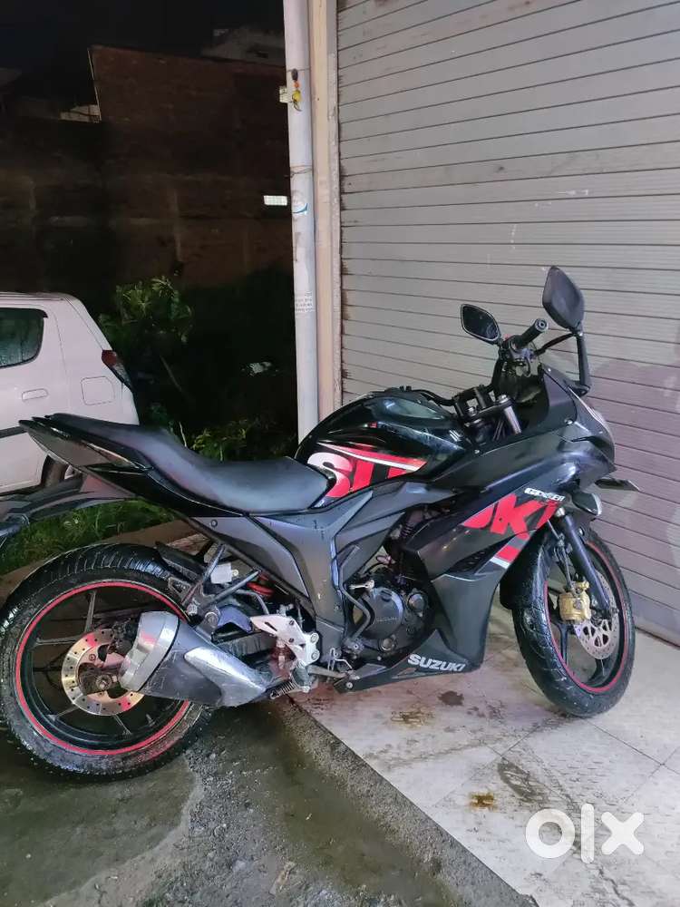 Gixxer SF - Suzuki Bike