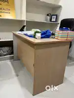 Computer table