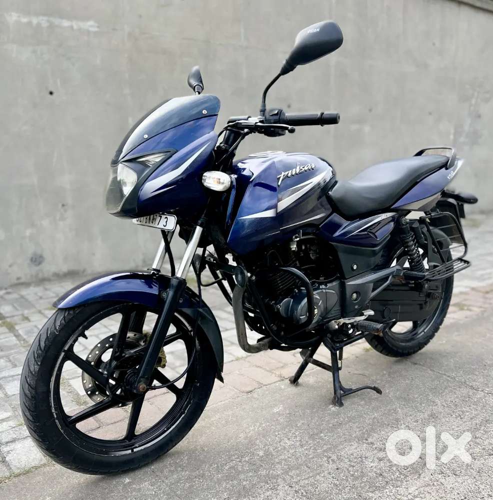 Bajaj pulsar 150 (2017 model)