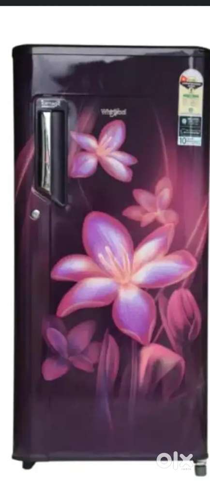 2 fridges (No cooling.)available.