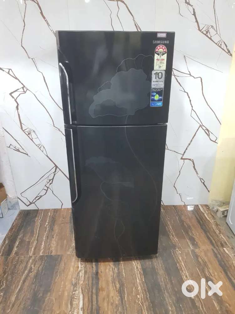 Samsung digital inverter model double door refrigerator %358
