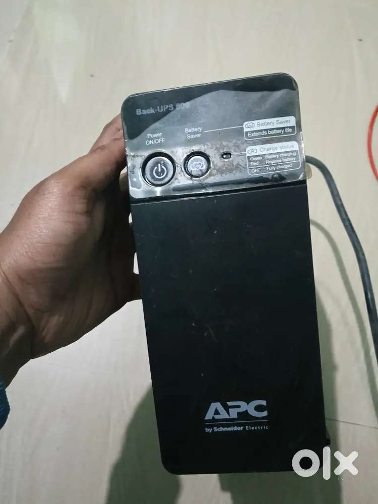 APc ups 600VA 360W