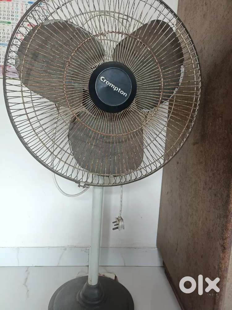 A big  Stand fan