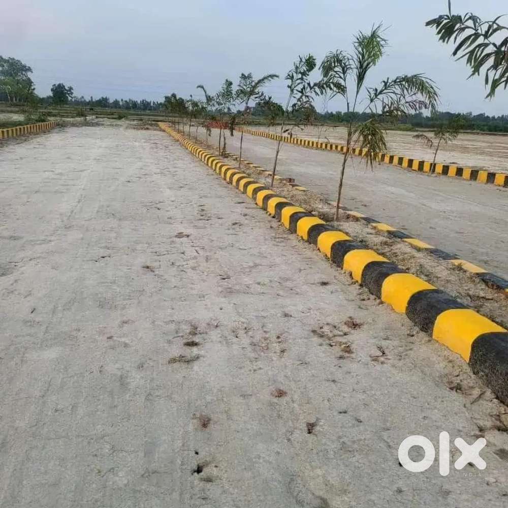 सुल्तानपुर रोड पर फॉर्म हाऊस के लिए 2000sqft जमीन अप्रूव्ड प्रोजेक्टमे