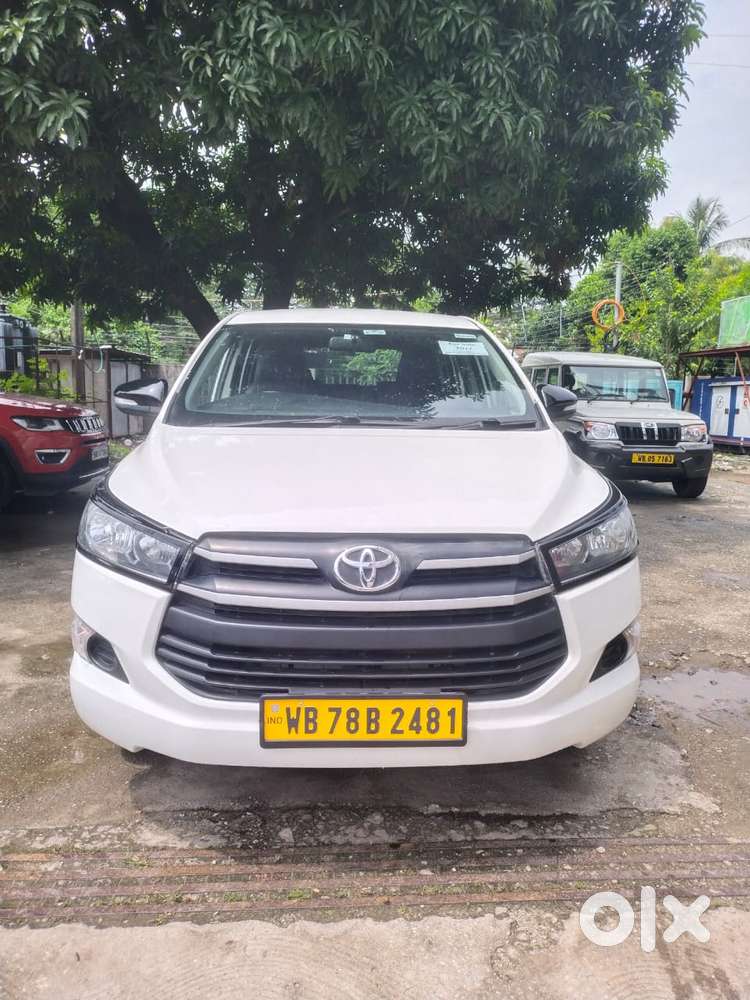Toyota Innova Crysta 2.4 GX MT 8S, 2017, Diesel