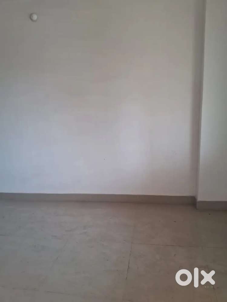 2 BHK New and Ready to move flat in Madhyamgram at low price