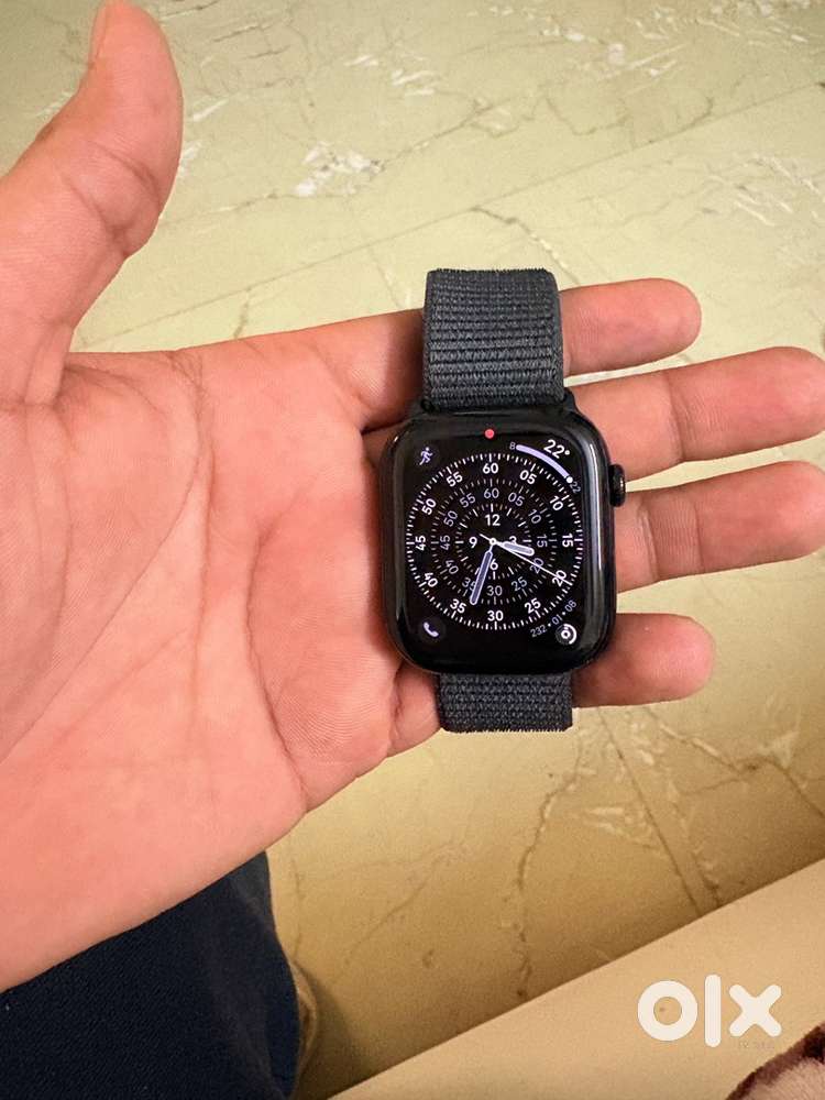 Apple watch series 10 worth rupees 50k with bill,box & extra straps