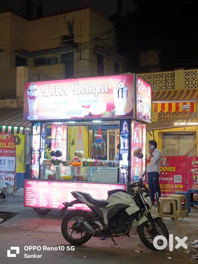 Juices & falooda & milkshakes
