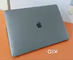 MacbookPro A2141 i9 16GB 1TB SSD  4 GB AMD RadeonPro 5500M Grapics