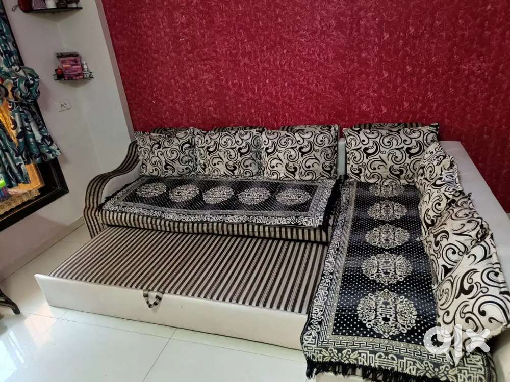 “6-Seater Sofa Cum Bed – Stylish, Spacious & Super Comfortable!”