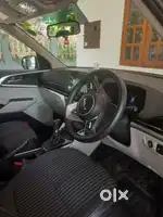 Kia carens 2022 - Doctors car