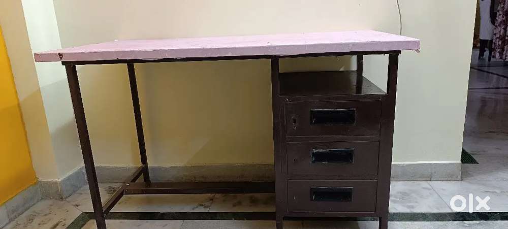 Study table