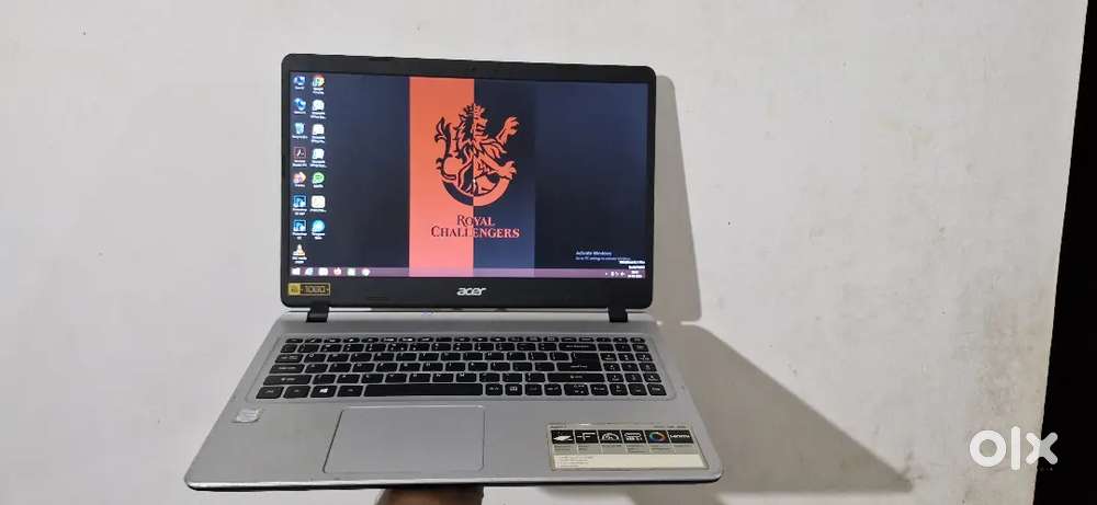 Acer aspire 5  1000 GB HDD