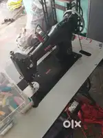 Usha Tailoring machine with moter  goog condition