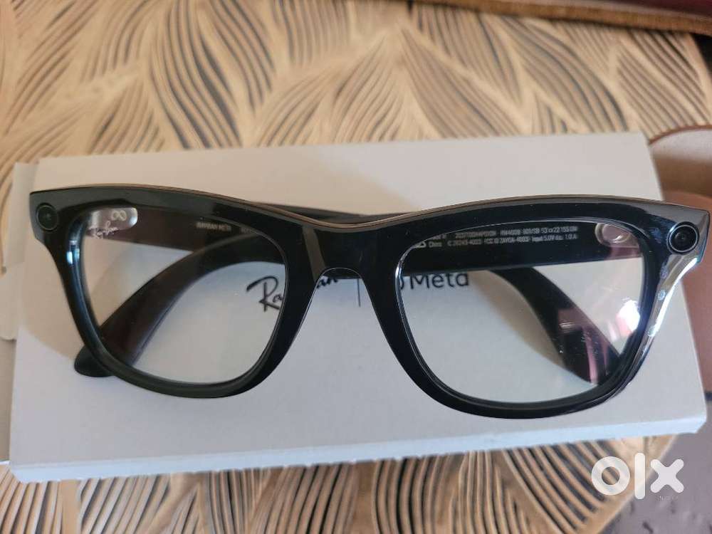 Ray-Ban Meta AI RW4006 (Wayfarer)