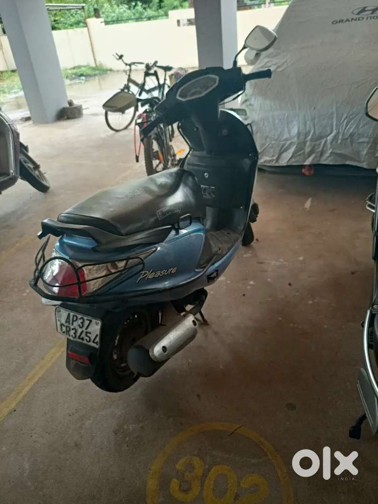 Hero pleasure 2016 model ( single hand)