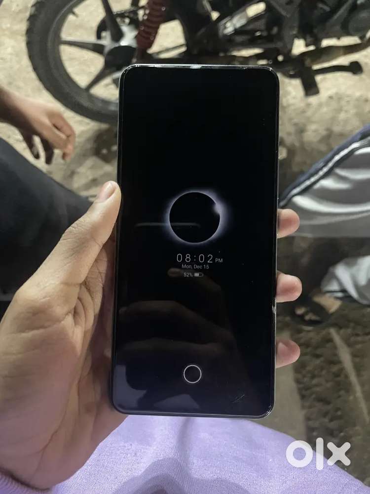 VIVO T3 1.5 YEARS OLD NEW CONDITION URGENT SELL