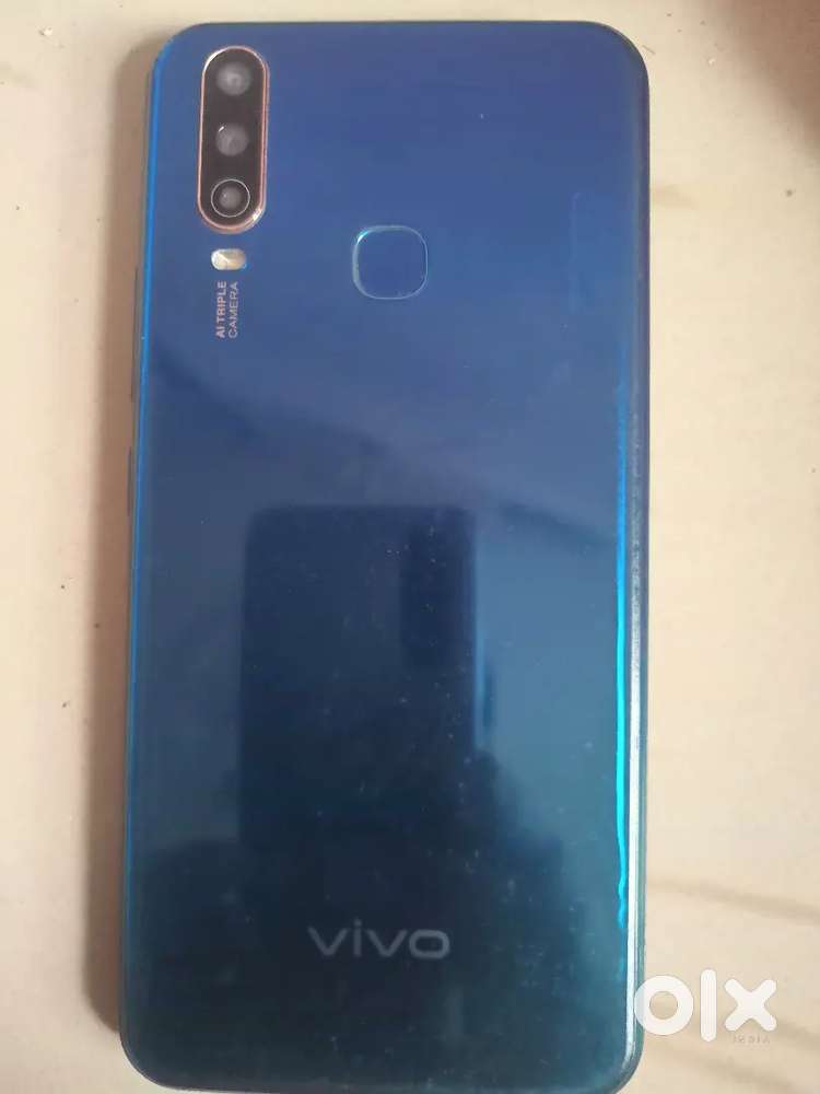 Y 15 4GB ram 64 Rom with original box and bill