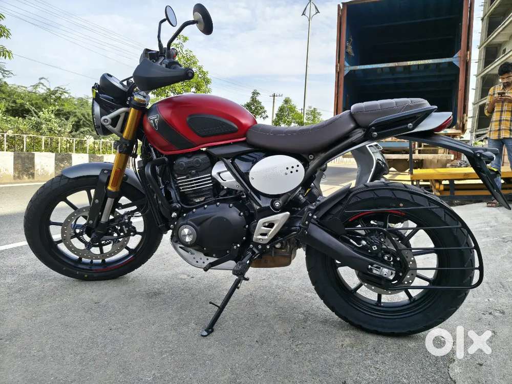 Brand new triumph scrambler 400x 2025 model