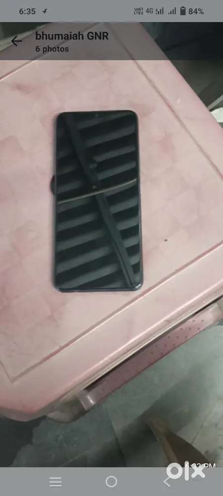 V20 8+4/128    4gmobile