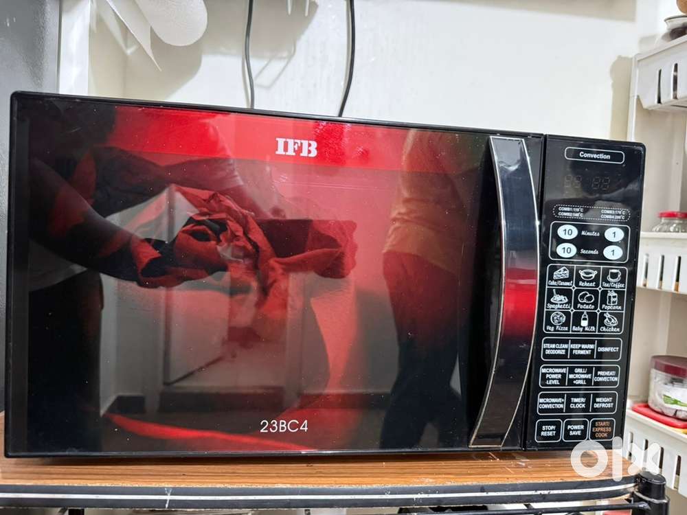 Microwave 23 Liter - IFB
