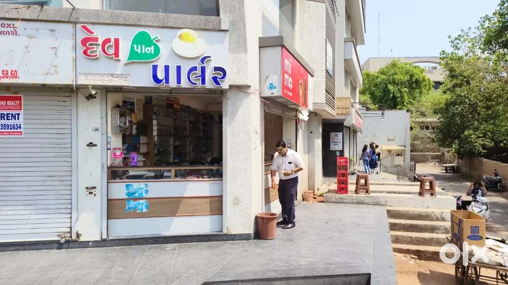 Paan parlour rent per