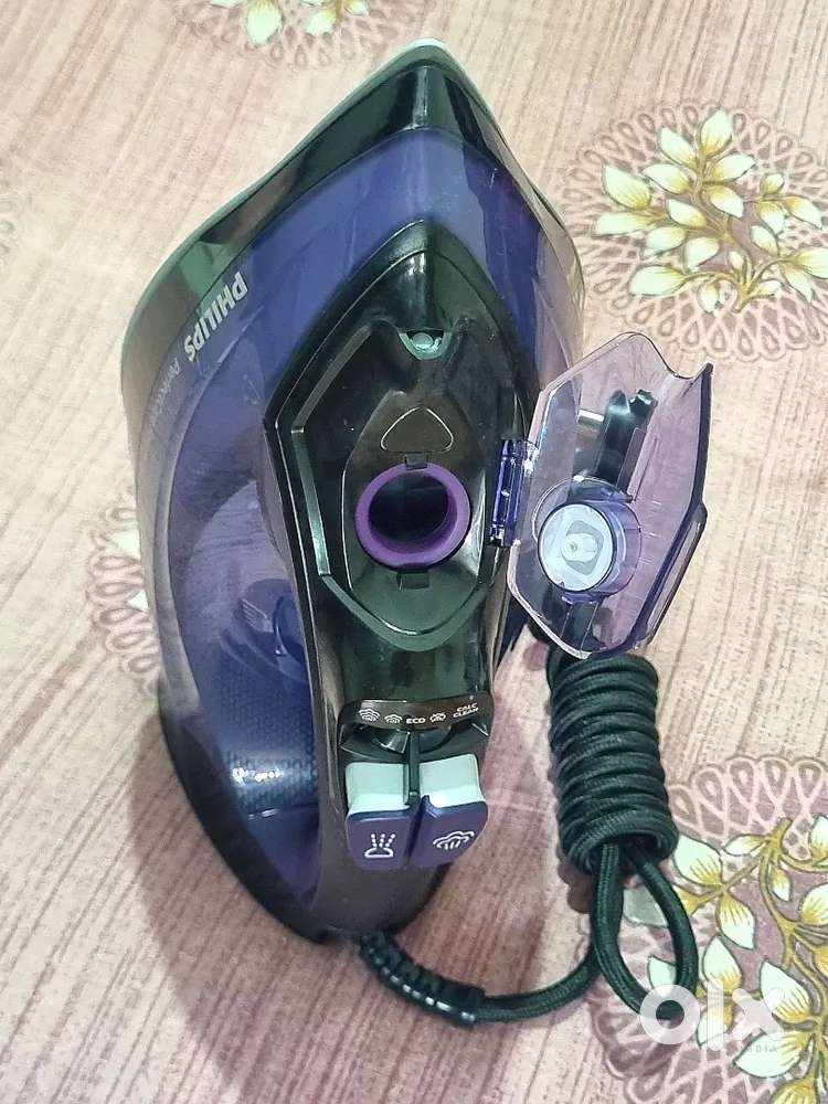 Philips PerfectCare PowerLife Steam Iron –Brand New