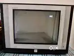 LG LCD TV selling