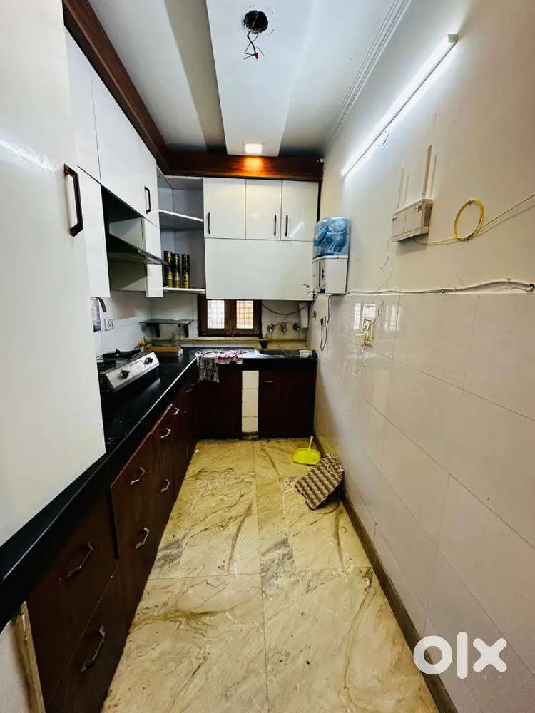 3bhk  furnished flat for rent near uttam nagar West  metro waking