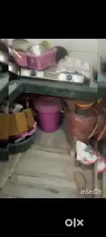 Main upsc aspirants hu mere pas  room + kichan ka sara samn h
