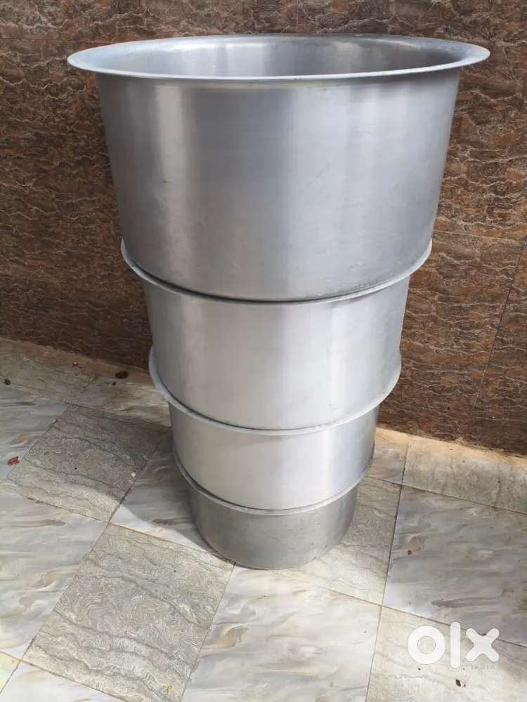 Aluminium top set  of 4 no good condition